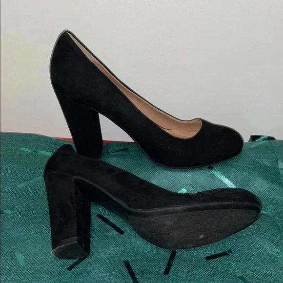 Chinese Laundry Black Heels Classic Design (8) - Picture 3 of 8